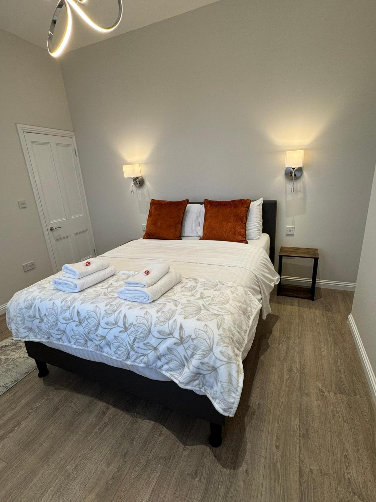 Luxury 2 Bedroom Cottage West Calder Zewnętrze zdjęcie