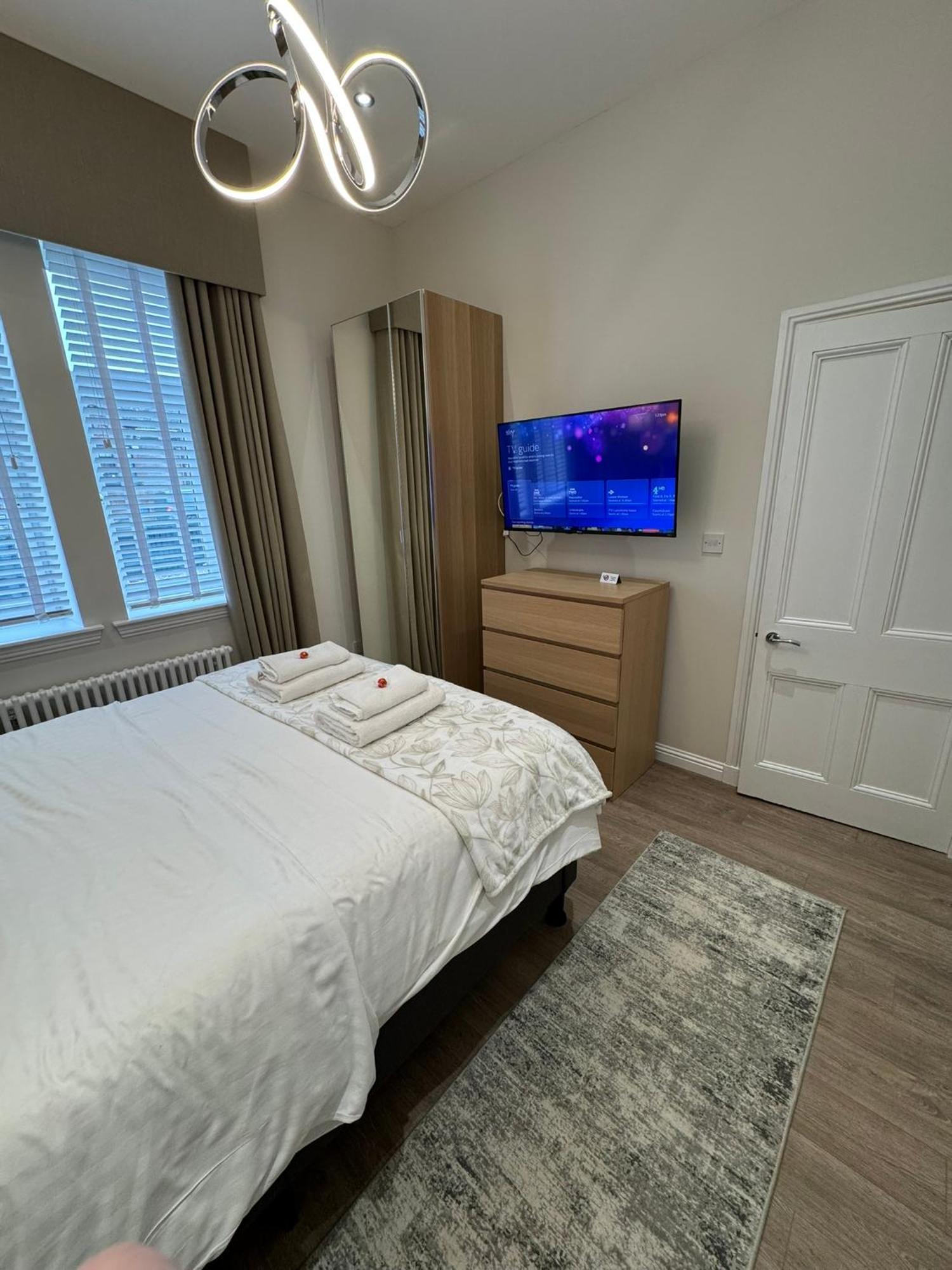 Luxury 2 Bedroom Cottage West Calder Zewnętrze zdjęcie