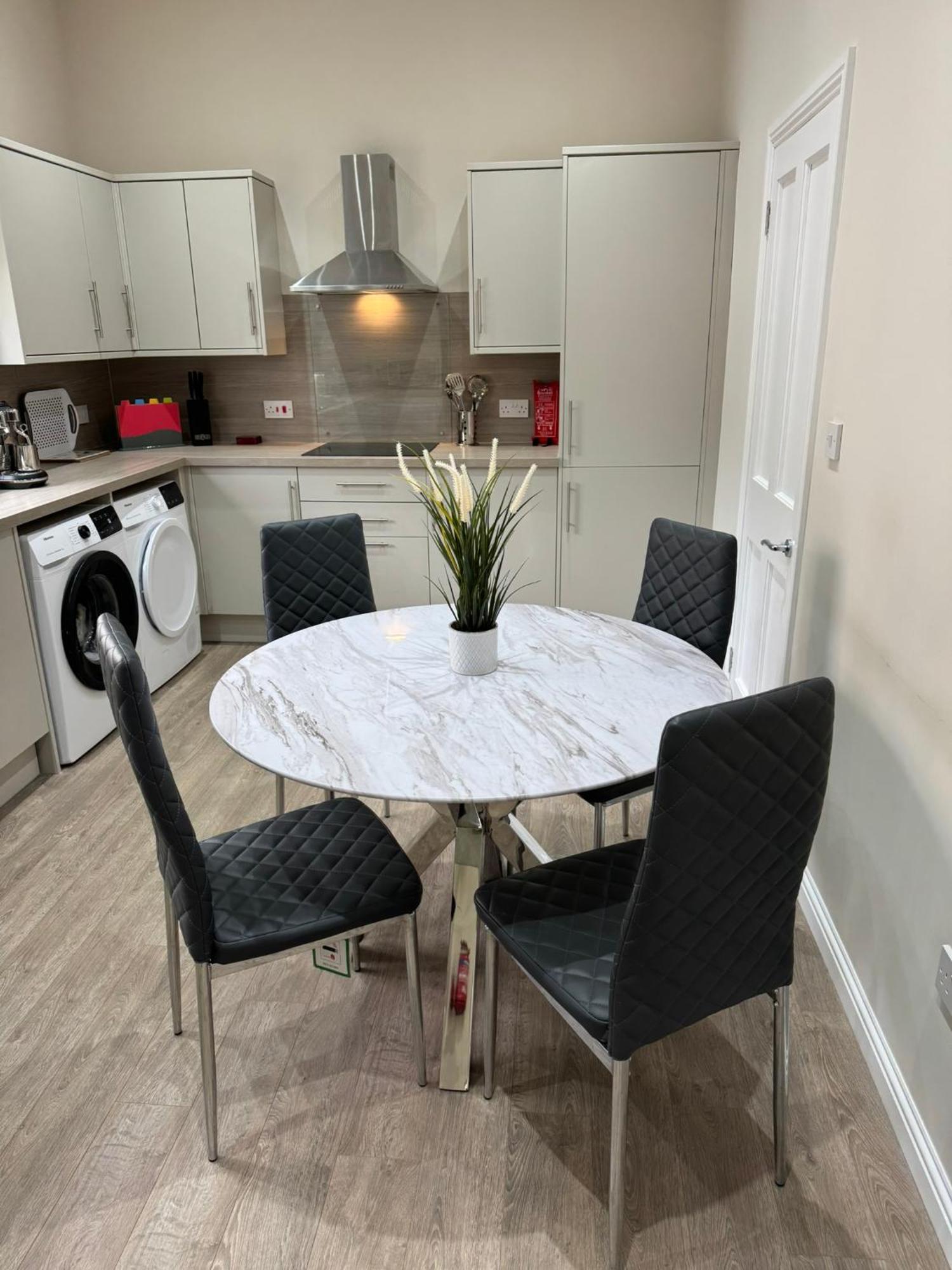 Luxury 2 Bedroom Cottage West Calder Zewnętrze zdjęcie