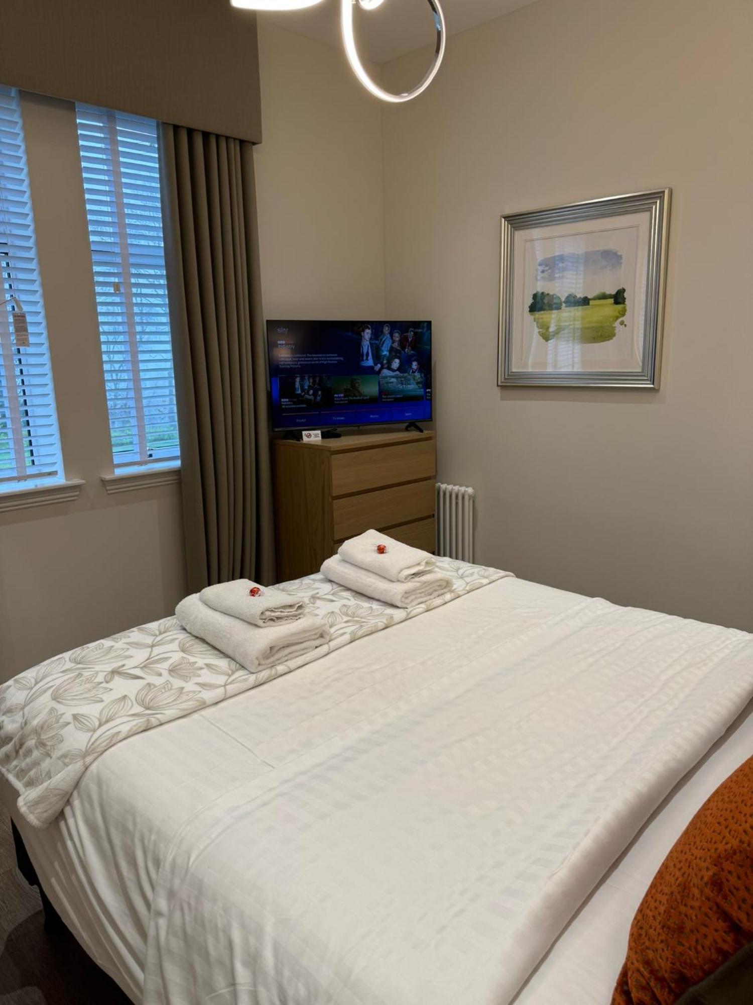 Luxury 2 Bedroom Cottage West Calder Zewnętrze zdjęcie
